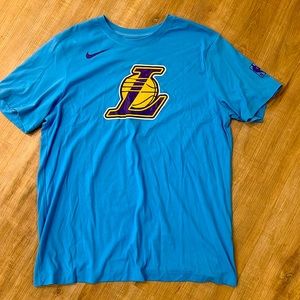Nike Lakers Textured Basketball Logo 75 Year Anniversary T-Shirt Size Large